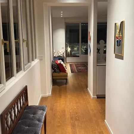 Apartament Luxury Attic In The - Garage Prenotabile