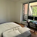Luxury Attic In The - Garage Prenotabile