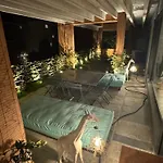 Luxury Attic In The - Garage Prenotabile 아파트