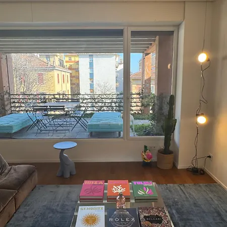 Luxury Attic In The - Garage Prenotabile Parma